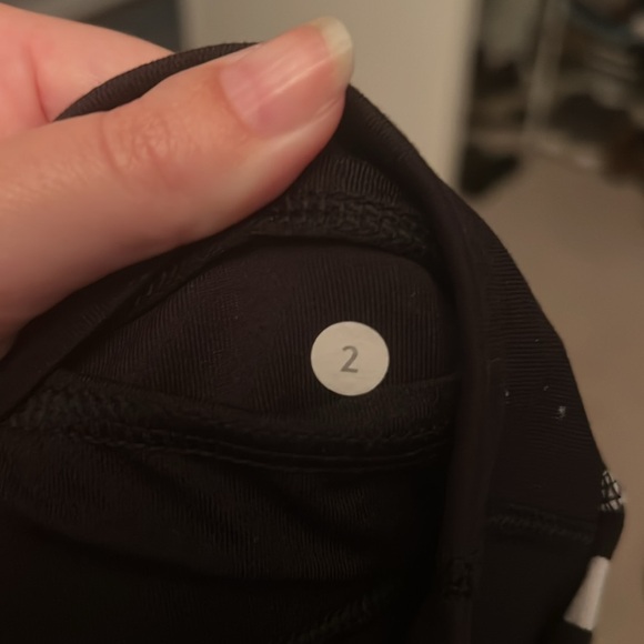 Lululemon yoga pants - Picture 5 of 5